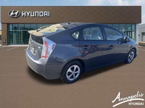 2014 Toyota Prius Five