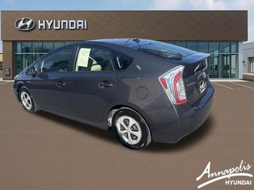 2014 Toyota Prius Five