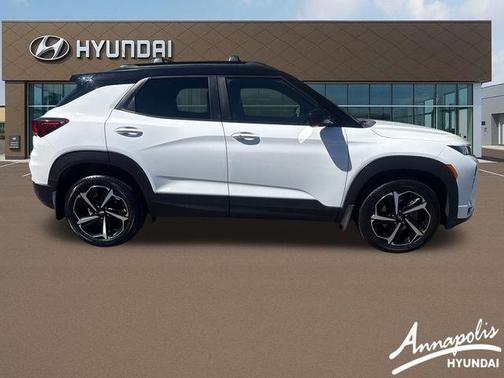 Summit White 2023 Chevrolet Trailblazer RS