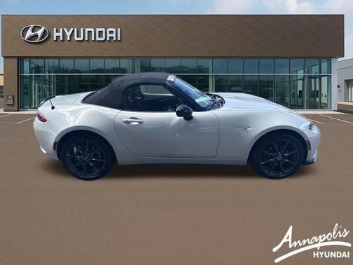 2016 Mazda MX-5 Miata Club