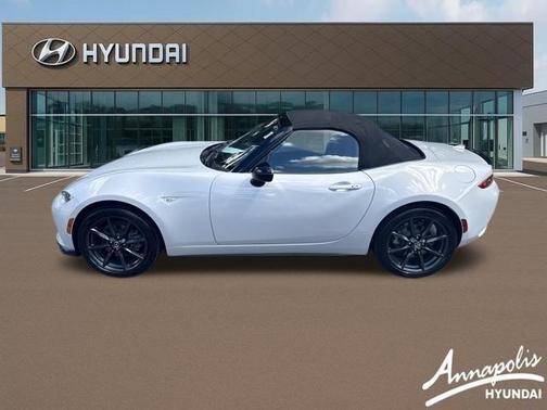 2016 Mazda MX-5 Miata Club