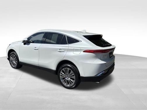 2023 Toyota Venza XLE
