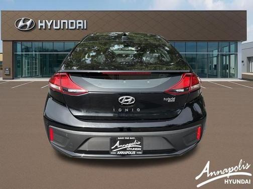 2018 Hyundai IONIQ Hybrid Blue