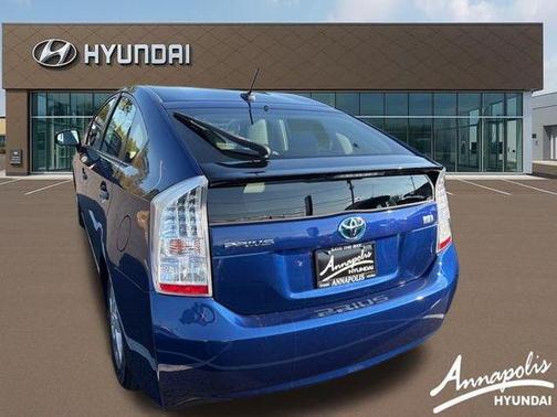 2011 Toyota Prius III
