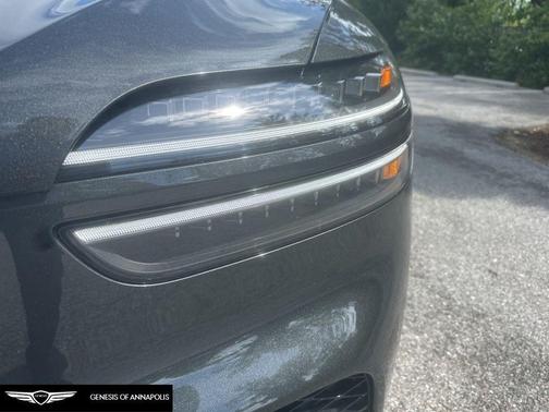 2026 Genesis GV70 2.5T