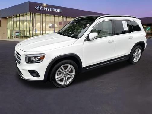2020 Mercedes-Benz GLB 250 Base 4MATIC