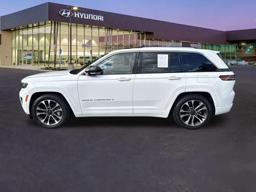 2023 Jeep Grand Cherokee Overland