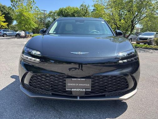 2024 Genesis GV60 Standard