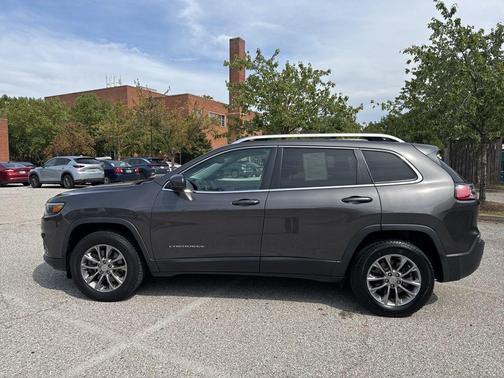 2019 Jeep Cherokee Latitude Plus
