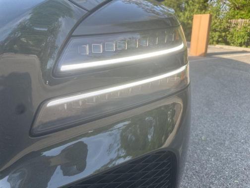 2025 Genesis GV80 2.5T