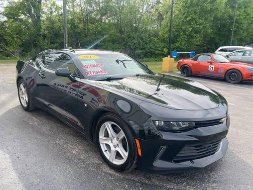 2017 Chevrolet Camaro 1LT