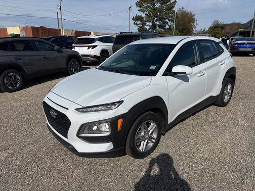 2020 Hyundai KONA SE