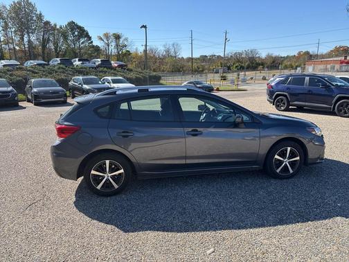 2019 Subaru Impreza 2.0i Premium