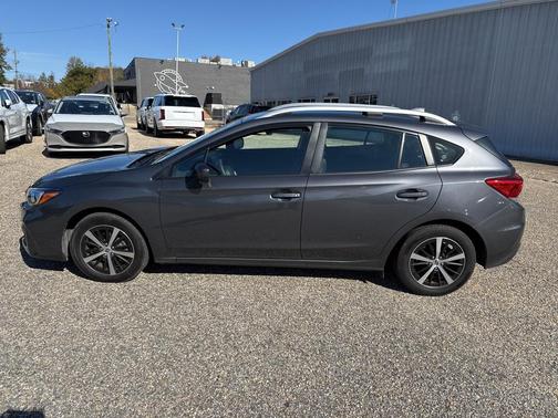 2019 Subaru Impreza 2.0i Premium