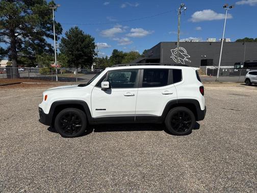 2017 Jeep Renegade Altitude
