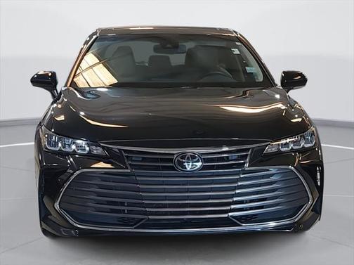 2022 Toyota Avalon XLE
