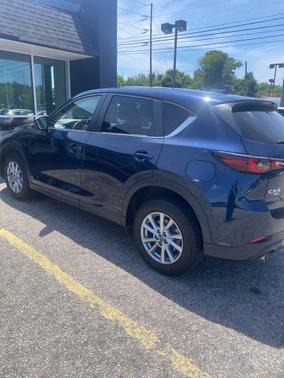 Deep Crystal Blue Mica 2022 Mazda CX-5 2.5 S Preferred Package