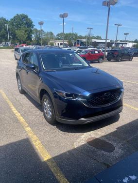 Deep Crystal Blue Mica 2022 Mazda CX-5 2.5 S Preferred Package