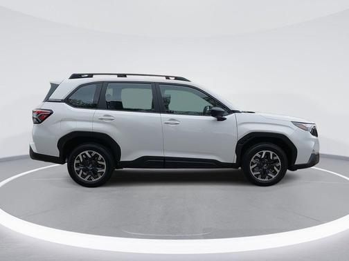 2025 Subaru Forester Base
