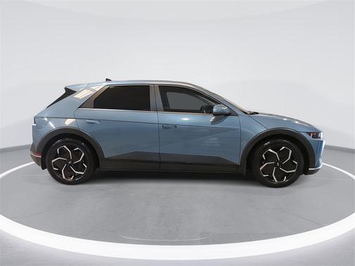 2022 Hyundai IONIQ 5 SEL