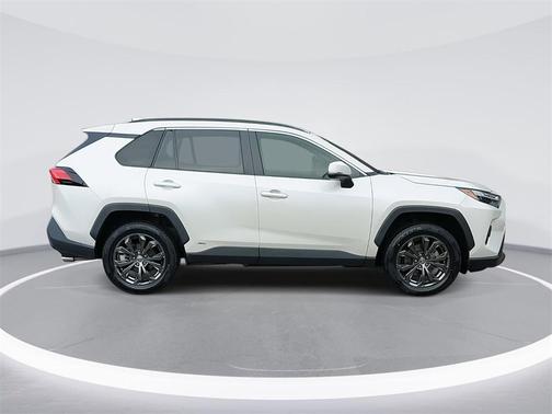 2022 Toyota RAV4 Hybrid XLE Premium