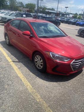 Scarlet Red 2017 Hyundai ELANTRA SE
