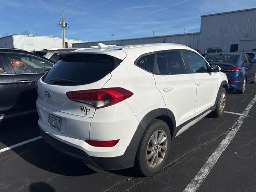 2018 Hyundai TUCSON SEL