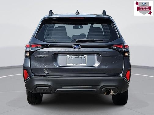 2025 Subaru Forester Base