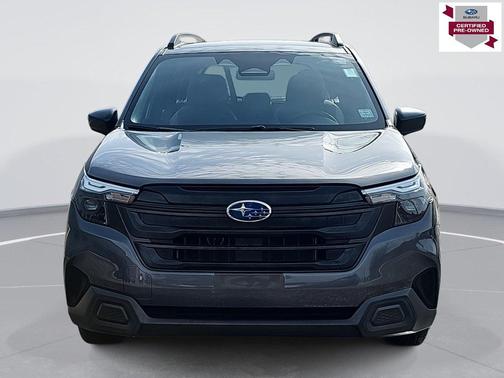 2025 Subaru Forester Base