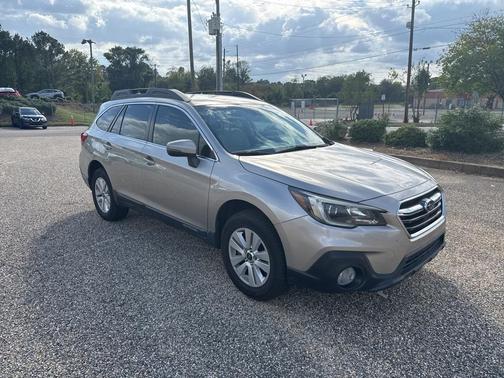 2018 Subaru Outback 2.5i Premium