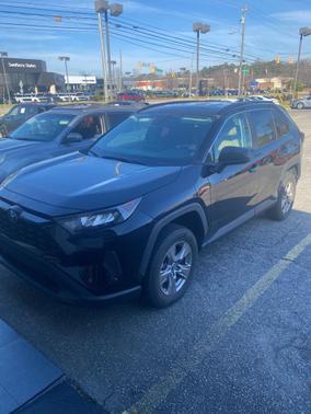 2022 Toyota RAV4 Hybrid LE