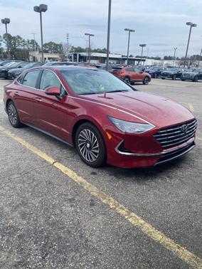 2023 Hyundai SONATA Hybrid Limited