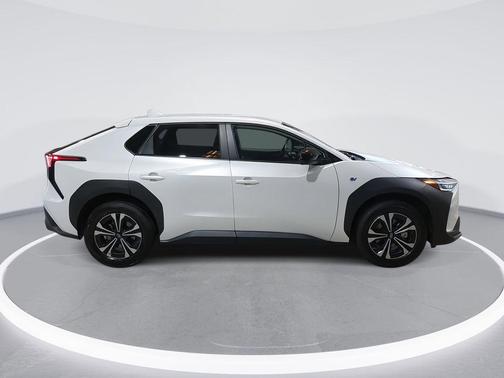 2023 Subaru Solterra Premium