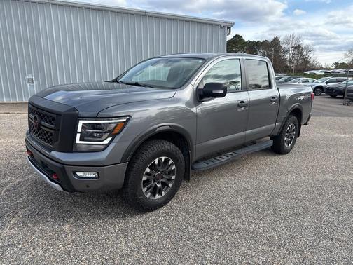 2023 Nissan Titan PRO-4X