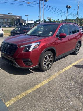 Crimson Red Pearl 2022 Subaru Forester Limited