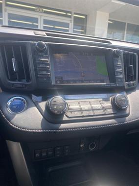 Blizzard Pearl 2016 Toyota RAV4 Hybrid Limited