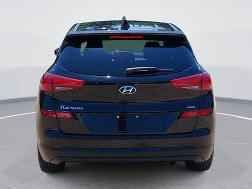 Black Noir Pearl 2020 Hyundai TUCSON SE