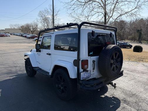 2014 Jeep Wrangler Altitude