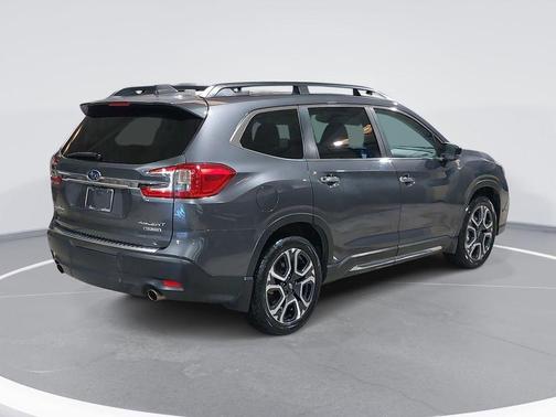Magnetite Gray Metallic 2024 Subaru Ascent Touring 7-Passenger