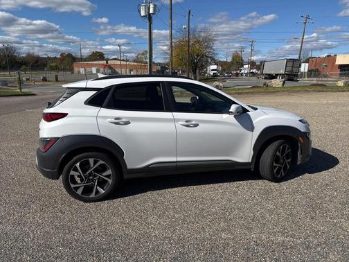 2022 Hyundai KONA Limited