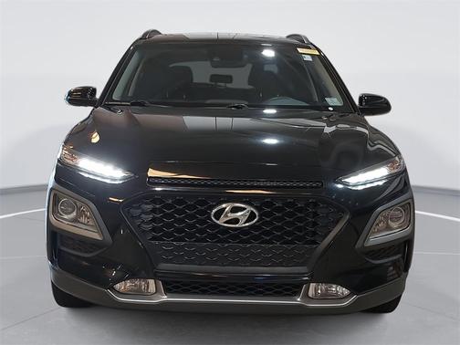 2021 Hyundai KONA SEL Plus