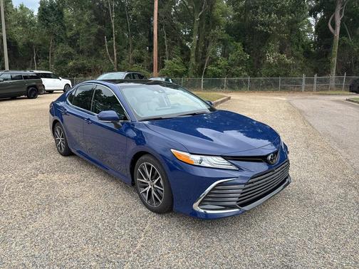 2023 Toyota Camry XLE