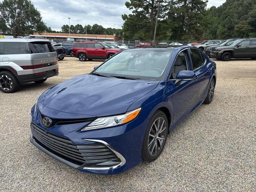 2023 Toyota Camry XLE