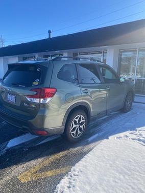 2020 Subaru Forester Premium