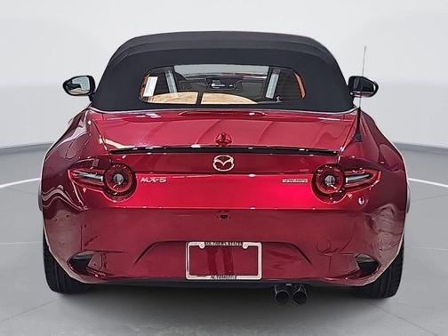 Soul Red Crystal Metallic 2026 Mazda MX-5 Miata Club