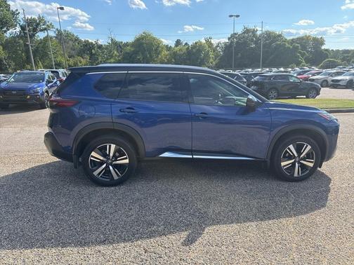 2021 Nissan Rogue Platinum