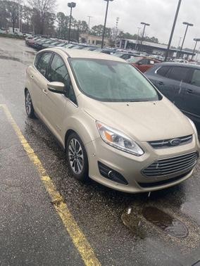 2017 Ford C-Max Hybrid Titanium