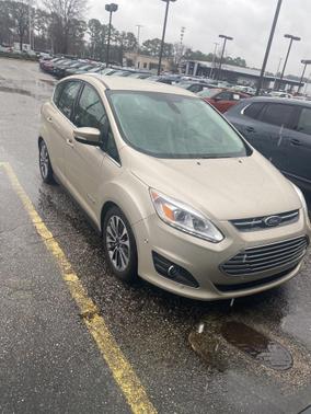 2017 Ford C-Max Hybrid Titanium
