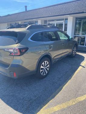 Autumn Green Metallic 2021 Subaru Outback Premium