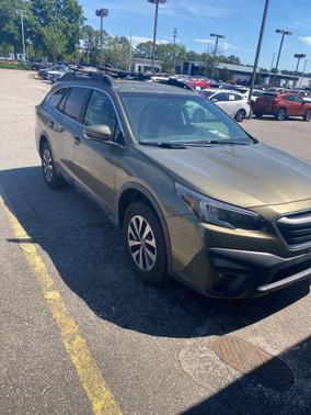 Autumn Green Metallic 2021 Subaru Outback Premium